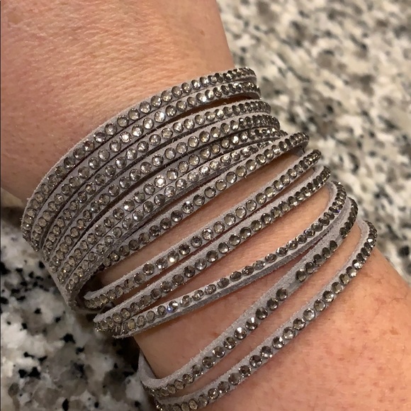Jewelry - Swarovski silver sparkle bracelet